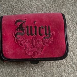 Juicy Couture Terry Cloth Cosmetic travel carrier